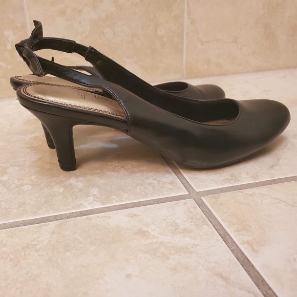 lifestride black heels